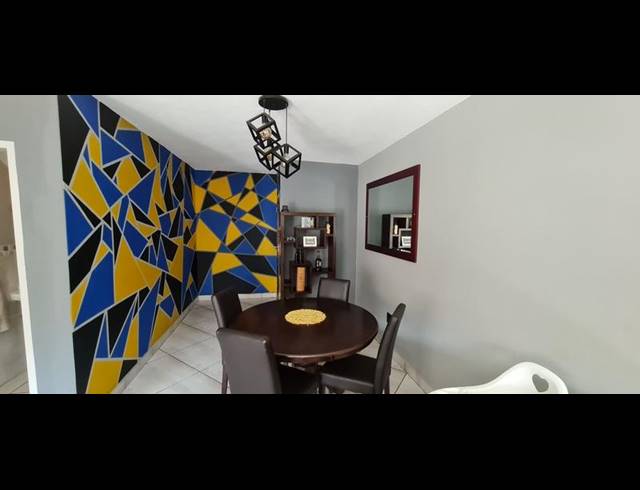 3 BEDROOM TOWNHOUSE FOR SALE IN CANDLEWOODS COUNTRY ESTATE